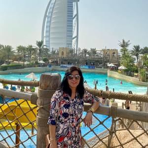 Meet your Posher, Vicky